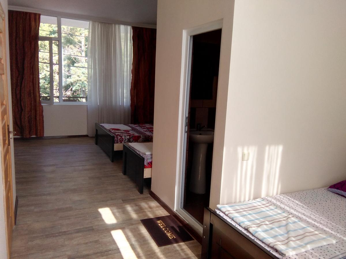Str.Agmashenebeli 548 Kobuleti Exterior foto