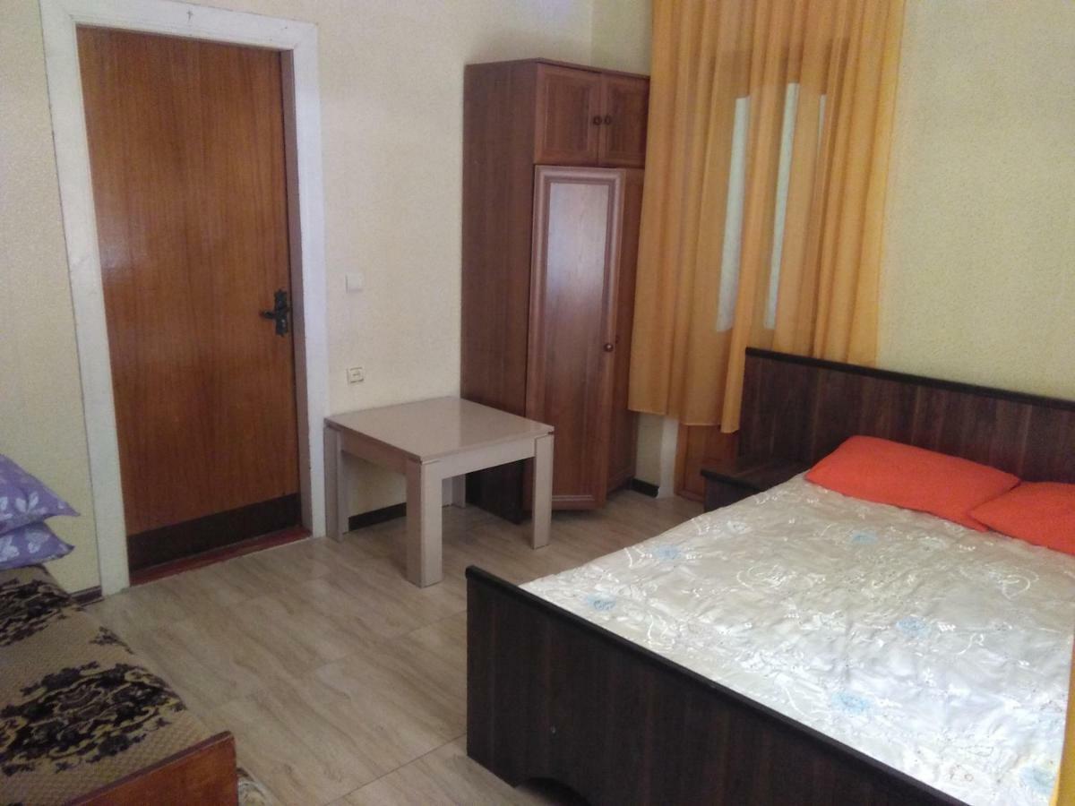 Str.Agmashenebeli 548 Kobuleti Exterior foto