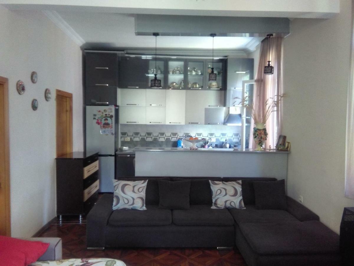 Str.Agmashenebeli 548 Kobuleti Exterior foto